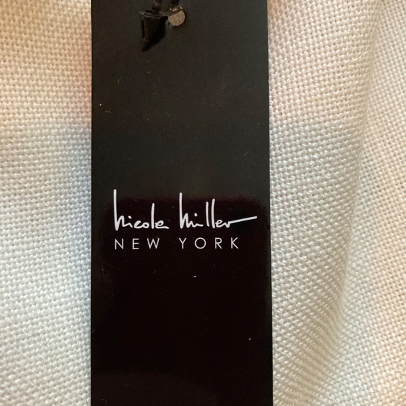 Nicole Miller Red Faux Leather Zip Around Wristlet - Picture 5 of 6